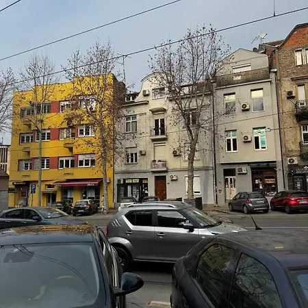 Downtown Buzz Mili Appartement *