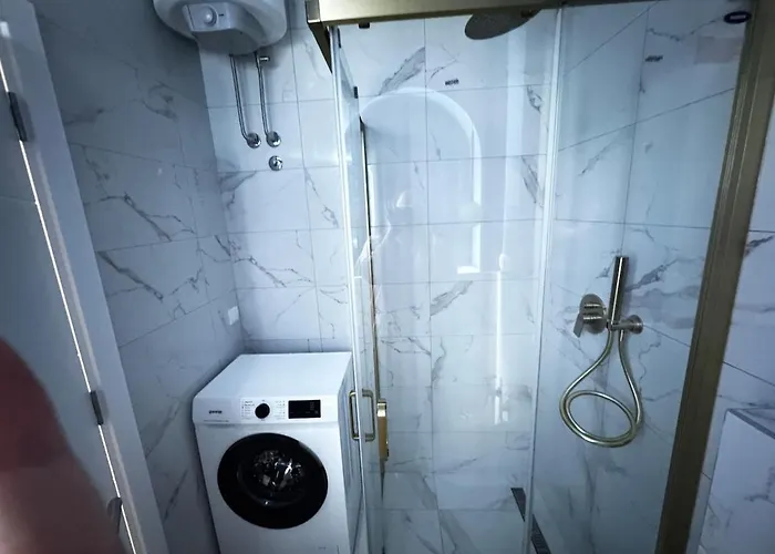 Downtown Buzz Mili *