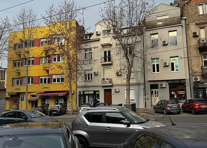 Downtown Buzz Mili アパート *